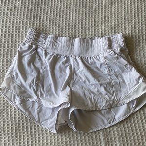 Lululemon Hotty Hot Shorts!